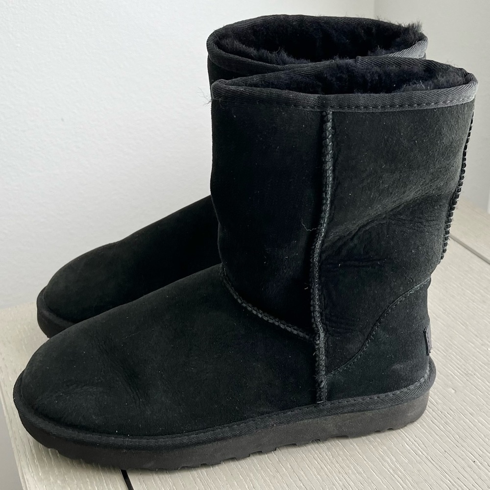UGG Classic Short II Boot
